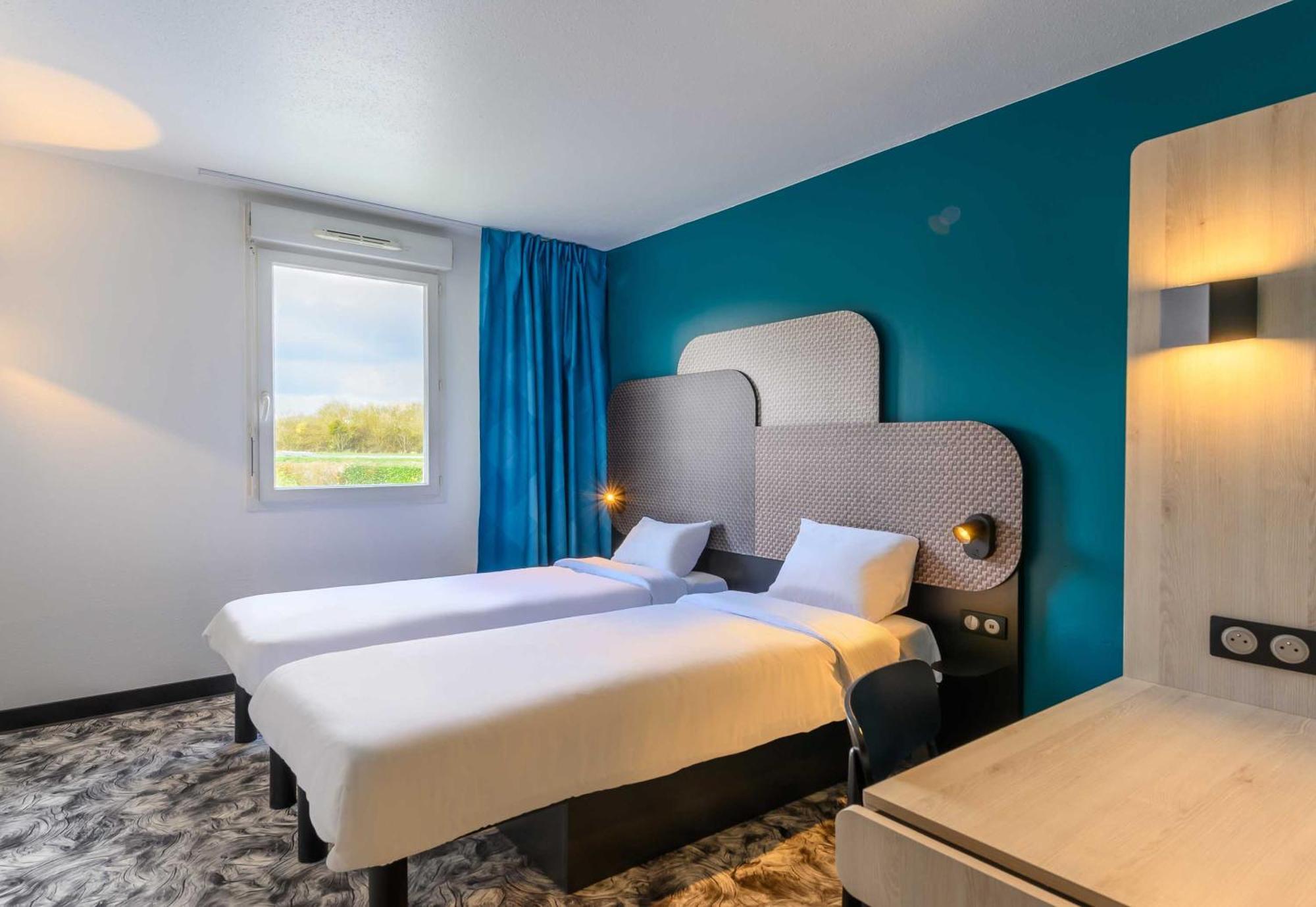 B&B Hotel Compiegne Thourotte Buitenkant foto