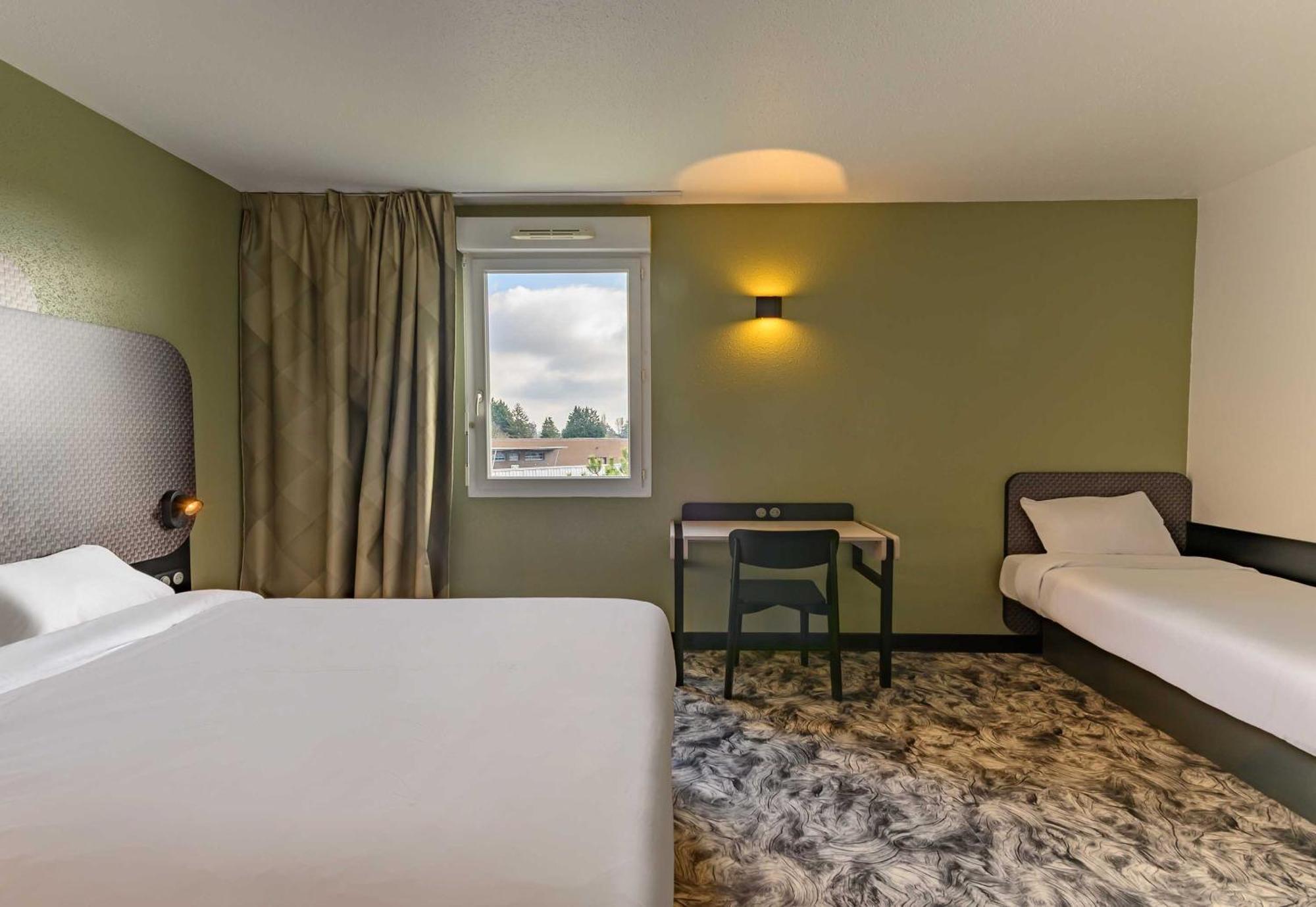 B&B Hotel Compiegne Thourotte Buitenkant foto